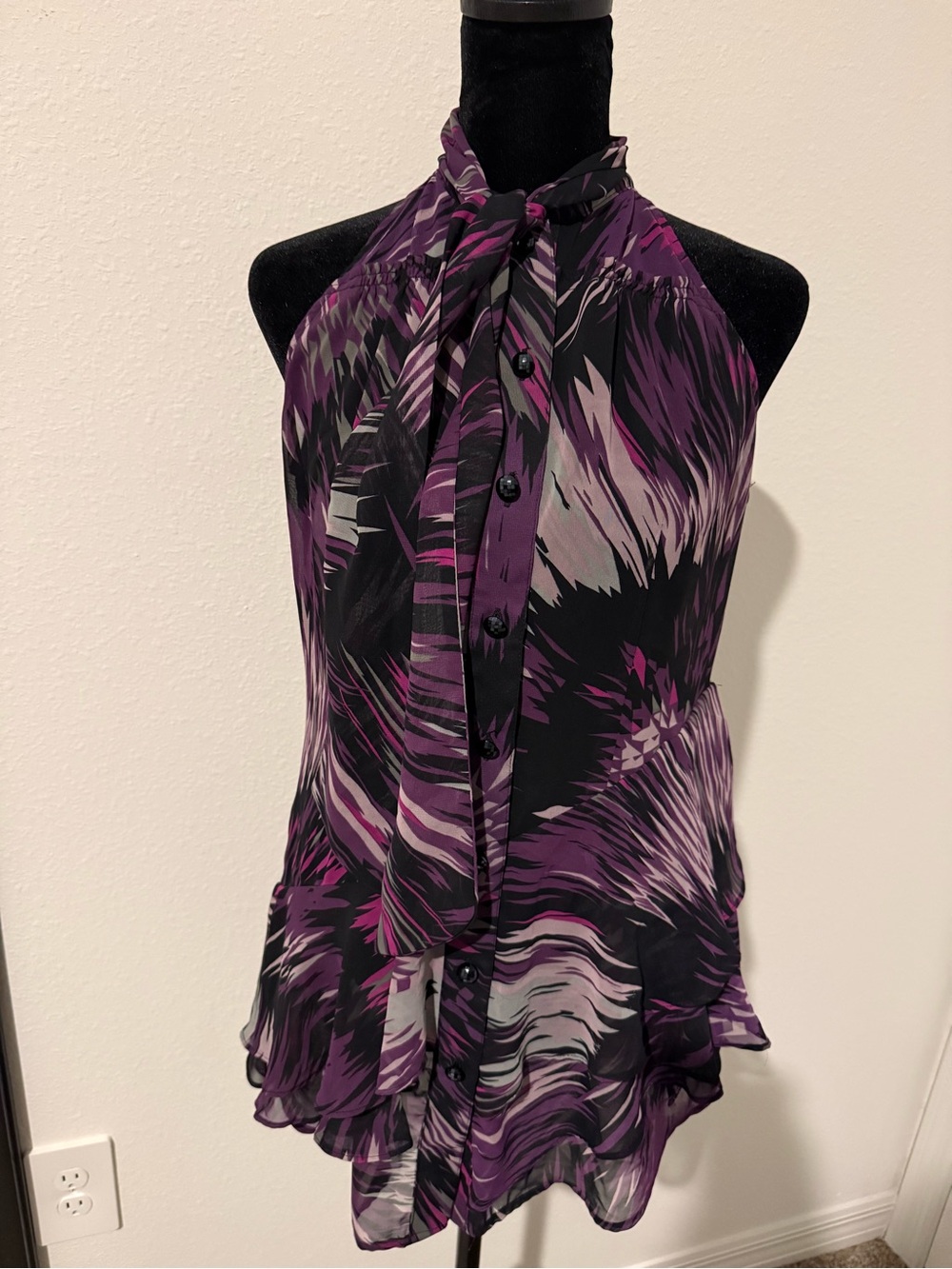 Bisou Bisou Purple & Black Printed Halter Tie-Neck Blouse